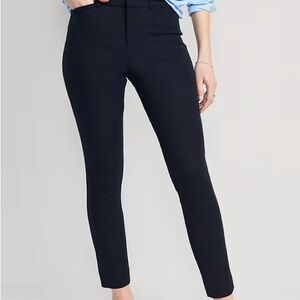 Old Navy Pixie ANKLE length High waisted pants - NAVY